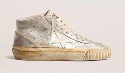 more classic app Golden Goose to university the school